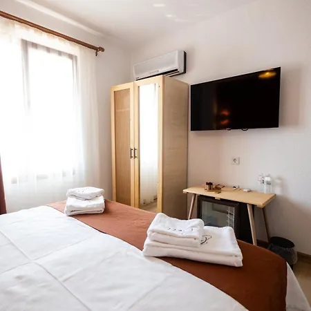Boii Rest & Breakfast Otel *
